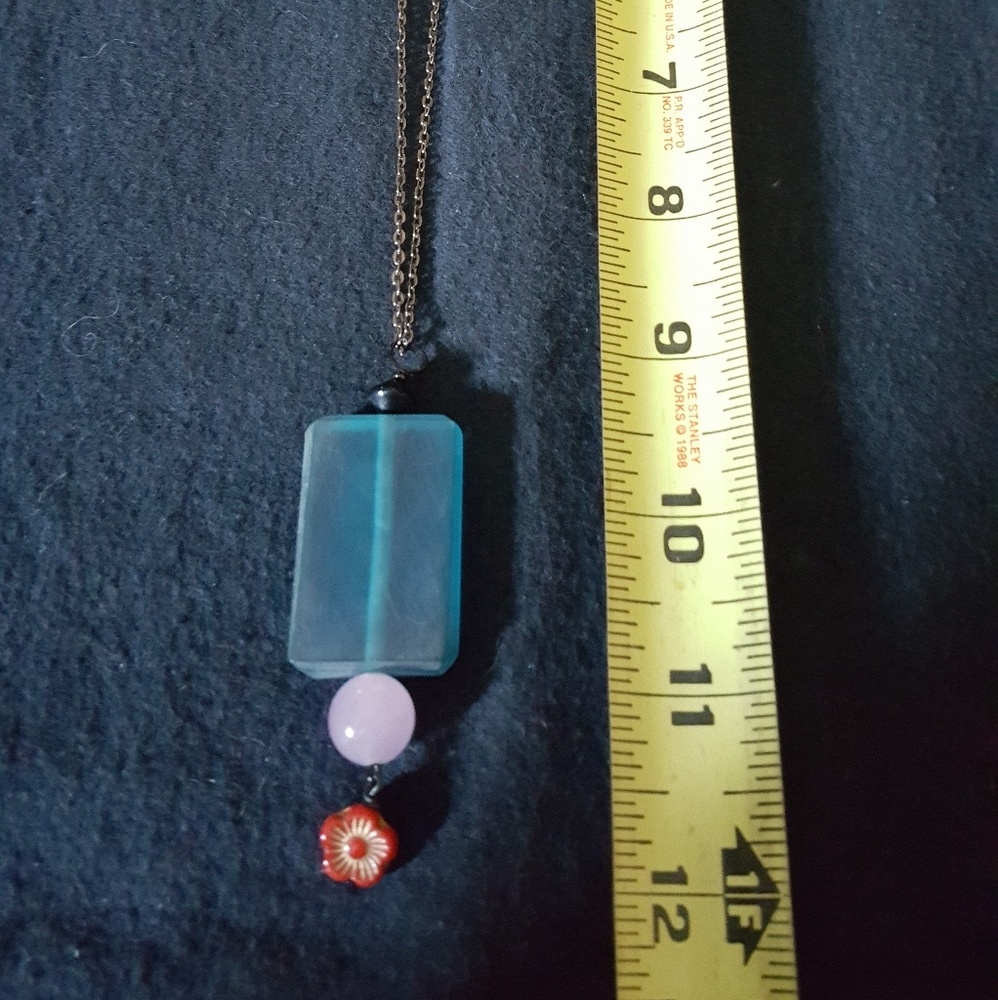 Necklace - Picture 2 of 4